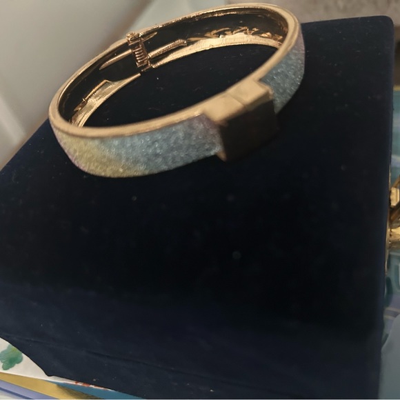 Sparkly Bangle - Picture 5 of 7